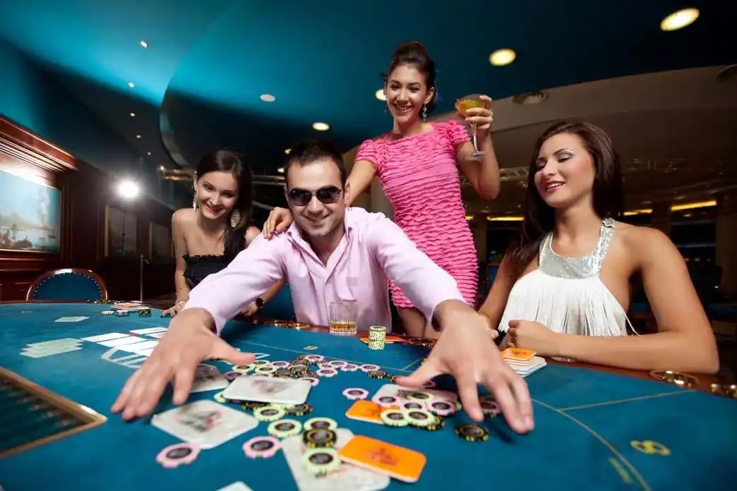 Koleksi mesin slot online dengan berbagai tema di lol4d